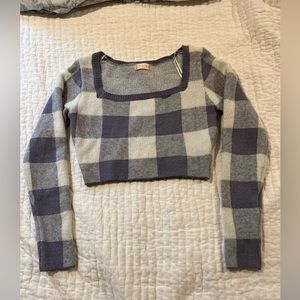 Cropped soft blue plaid shirt